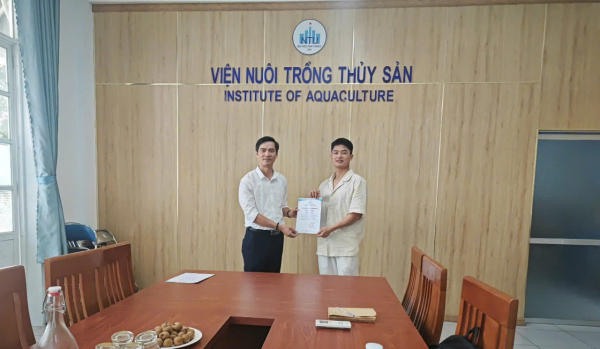 Sinh viên Khoa Khoa học biển, Trường Đại Học Vịnh Bắc Bộ, Trung Quốc đến thực tập tại Viện Nuôi trồng thủy sản, Trường Đại Học Nha Trang