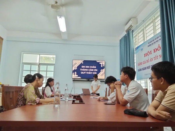 Viện NTTS Trường Đại Học Nha Trang tổ chức bảo vệ luận văn tốt nghiệp cho sinh viên 63.NTTS - CN
