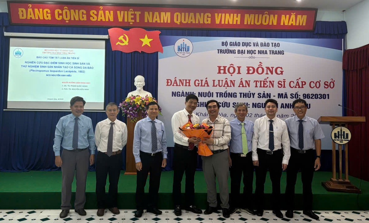 Hội đồng Đánh giá Luận án Tiến sĩ của NCS Nguyễn Anh Hiếu